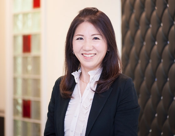 ネイル担当　前田 友恵